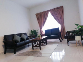 Muar Town Suite
